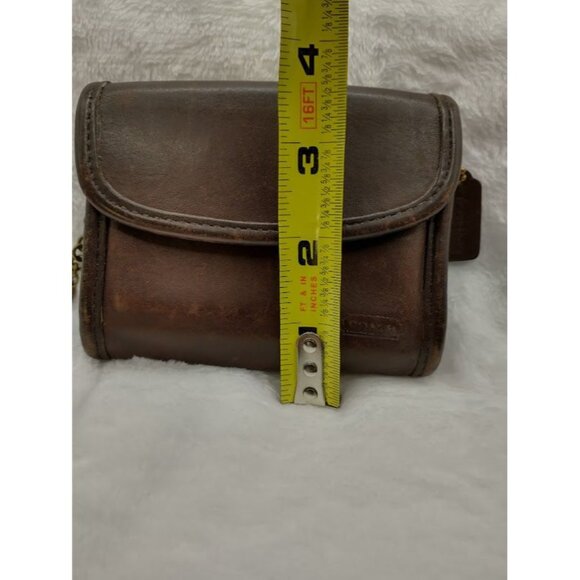 Vintage Coach Brown Leather Keychain Wallet with Zipper Closure & Brass Carabine - Picture 12 of 13